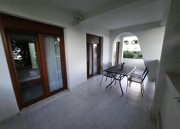 Gemuetliche Fuer Familien Mit Terrasse By Interhome Apartamento *