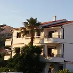 Gemuetliche Fuer Familien Mit Terrasse By Interhome *