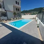Apartament Gemuetliche Fuer Familien Mit Terrasse By Interhome *
